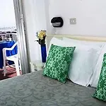 Szálloda Gioiello Cesenatico