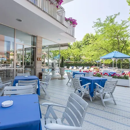 Gioiello 3* Чезенатико