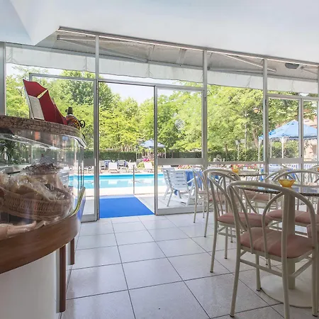 Hotel Gioiello 3*